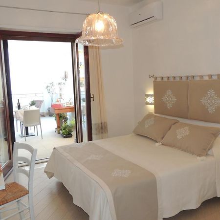 La Terrazza Bed & Breakfast Oristano Exterior photo