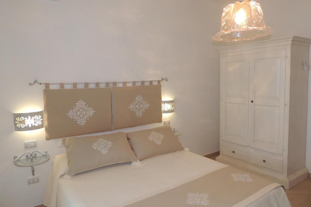 La Terrazza Bed & Breakfast Oristano Exterior photo