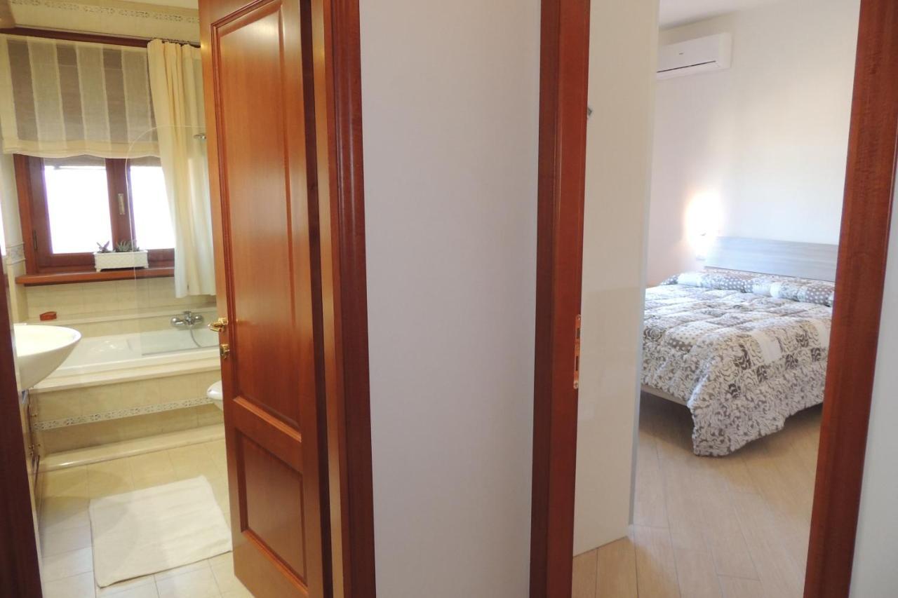 La Terrazza Bed & Breakfast Oristano Exterior photo